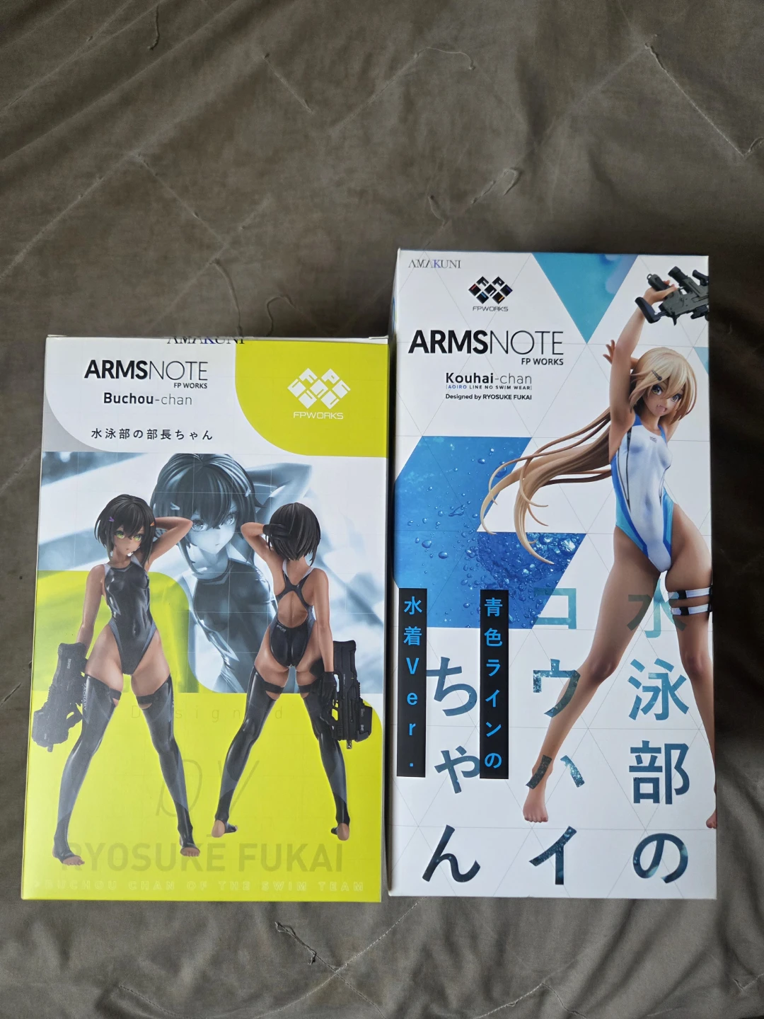 Amakuni ARMS NOTE - Buchou-chan and Kouhai-chan 1/7 figure - photo 2