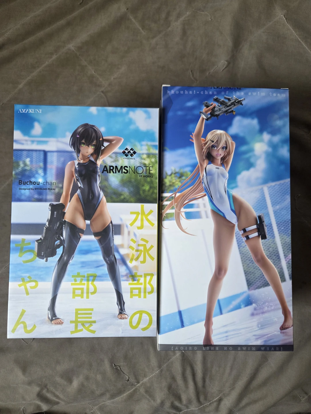 Amakuni ARMS NOTE - Buchou-chan and Kouhai-chan 1/7 figure - photo 3