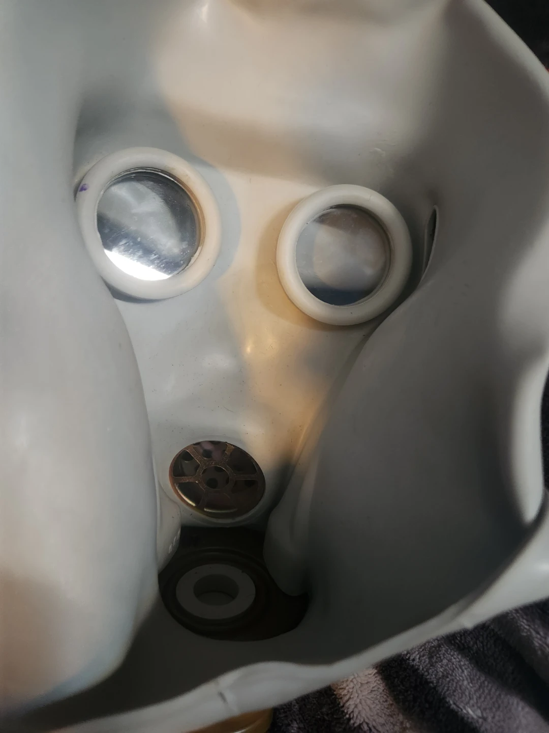 Soviet Union Gas mask (Size 3) - photo 3