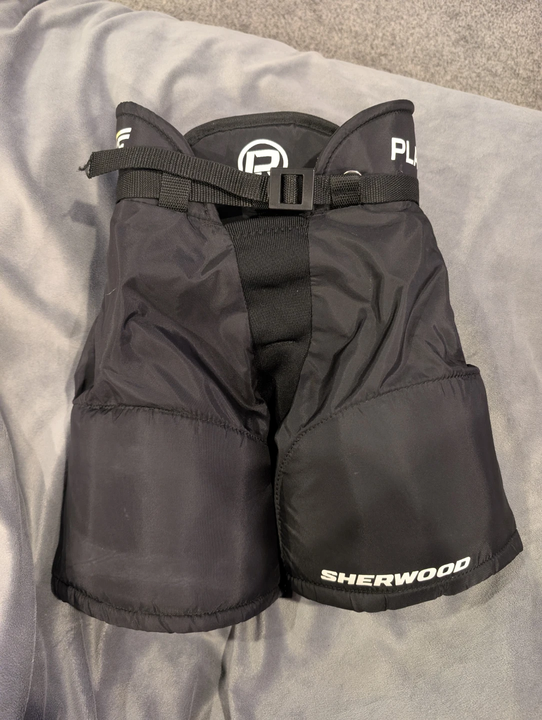 🏒 Sherwood Playrite Hockey Pants – Youth Small/Medium 🏒