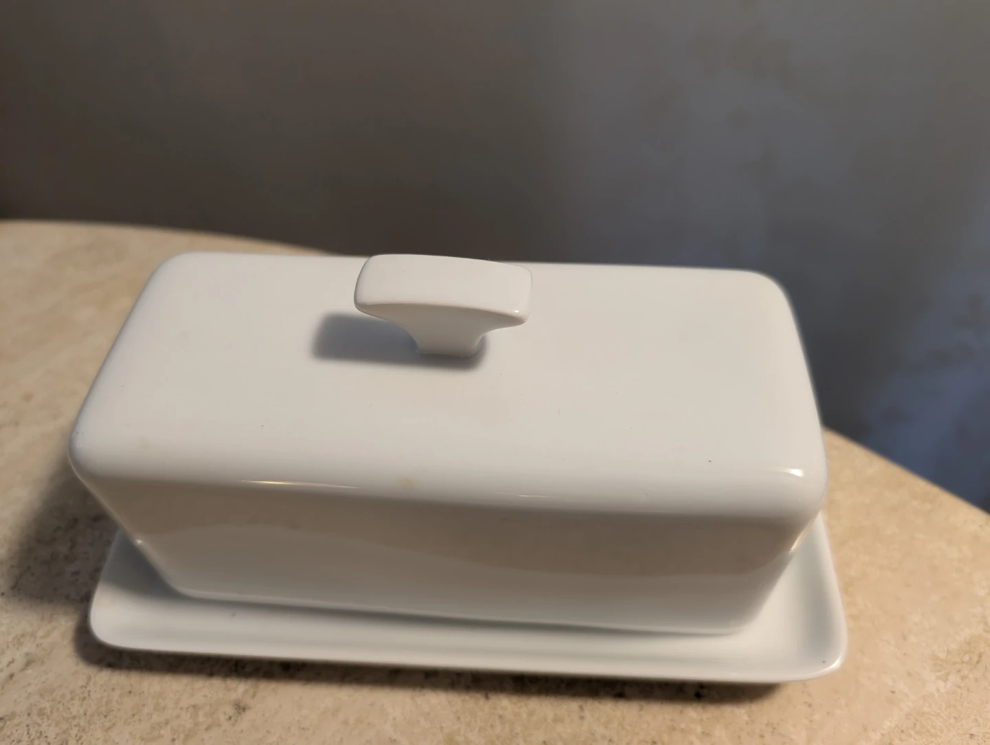 White Ceramic Butter Dish with Lid - photo 2