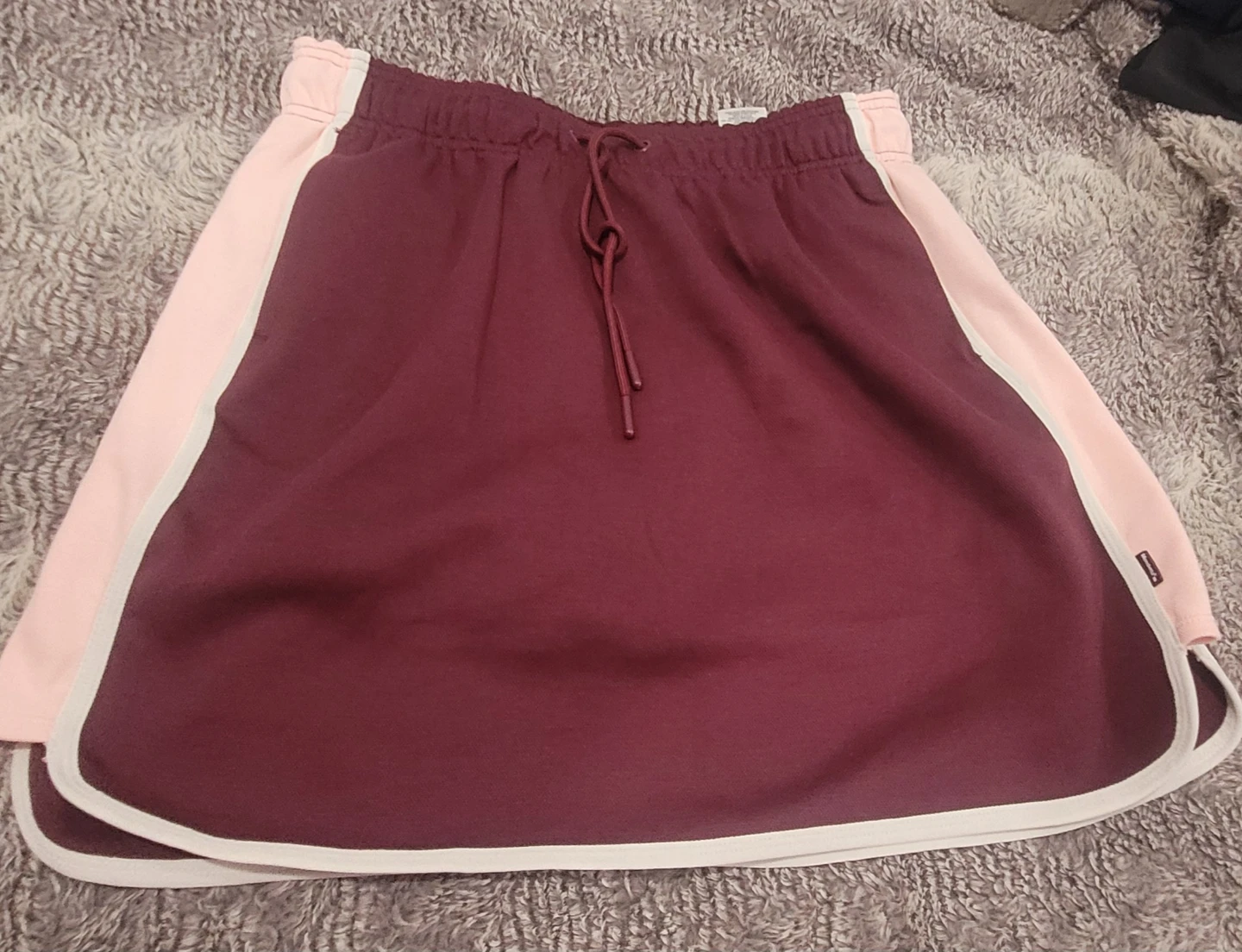 Maroon and pink athletic skirt