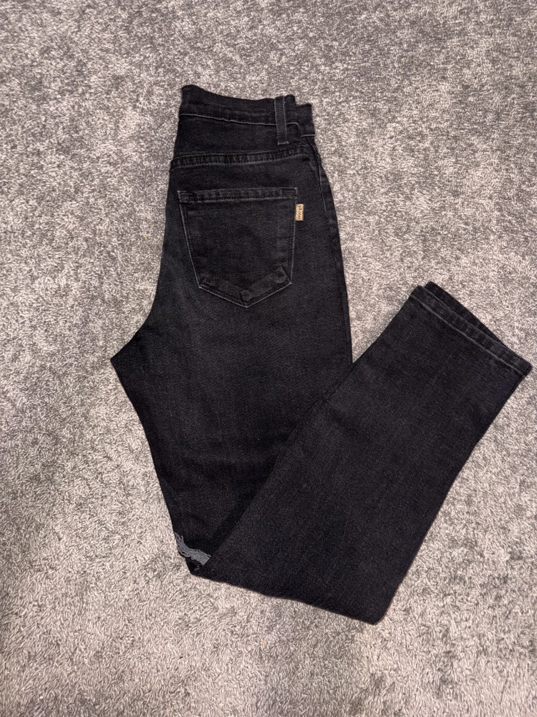 CLOSET CLEAN OUT - photo 3