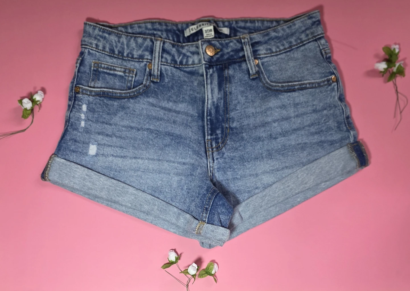 SEVEN7 Women's Denim Shorts Size 28