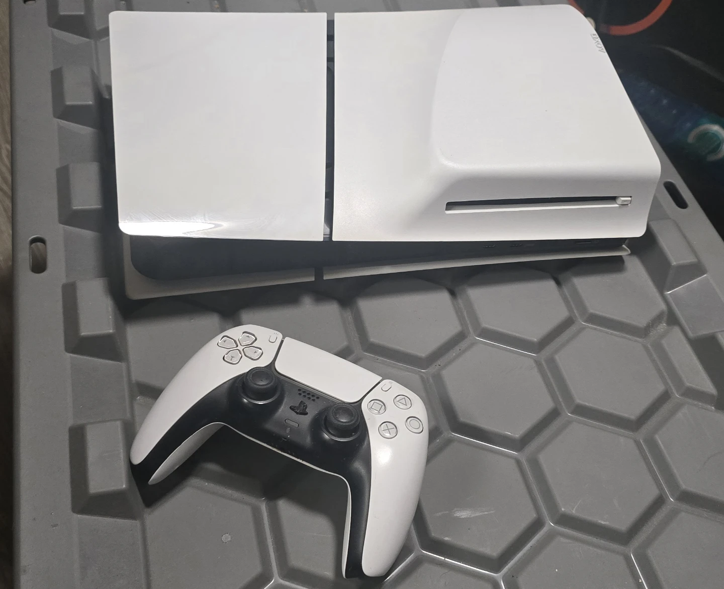 PlayStation 5 Console with Controller - photo 2