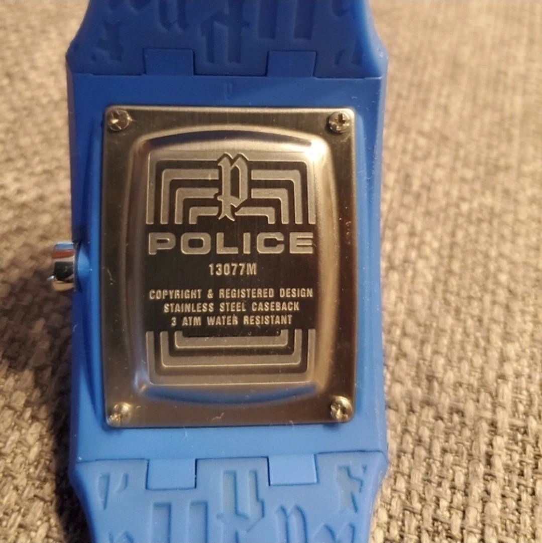 Police Blue Rectangular silicon strap watch - photo 3