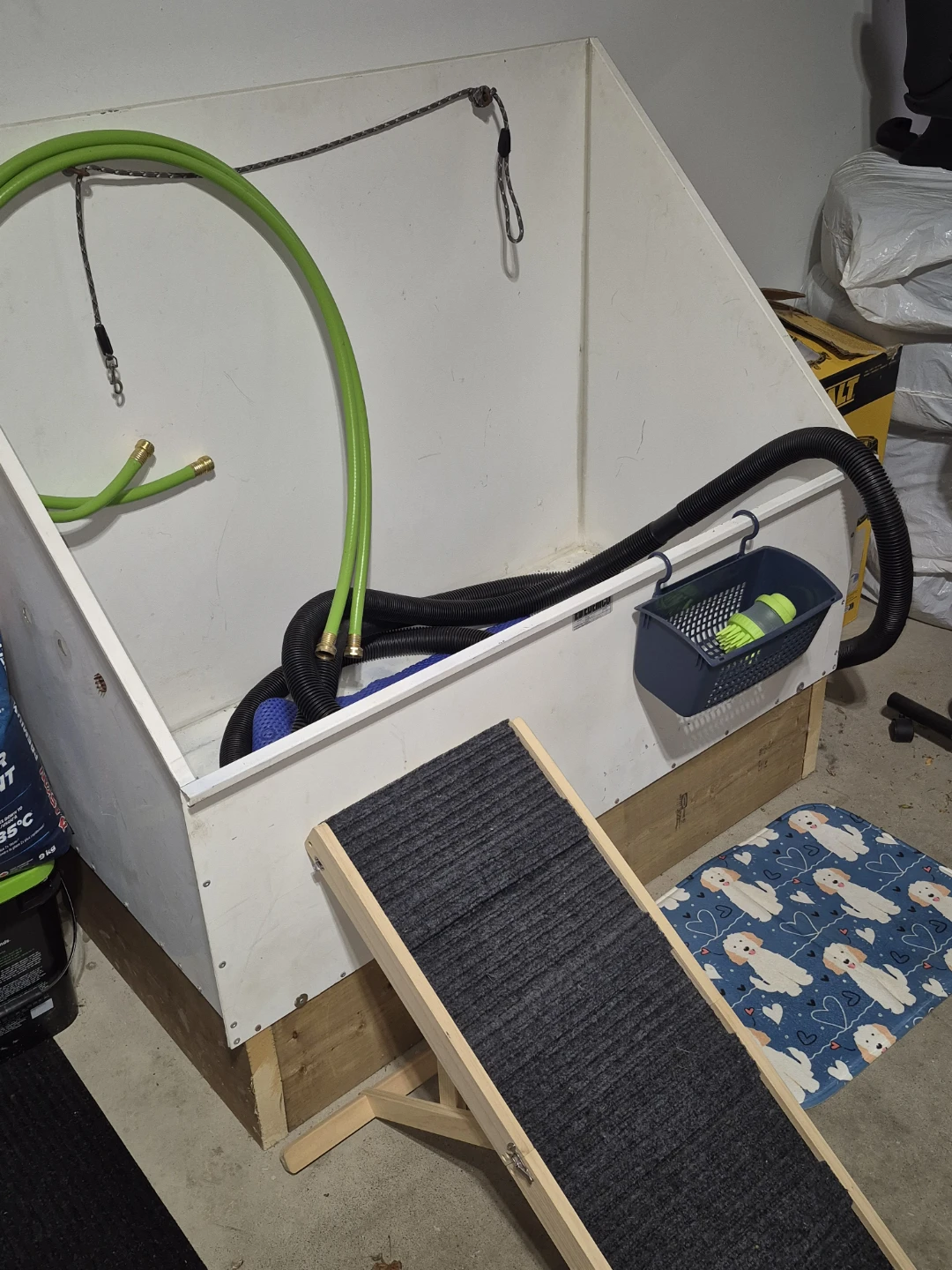 Dog Wash Station with Ramp and Accessories - photo 2