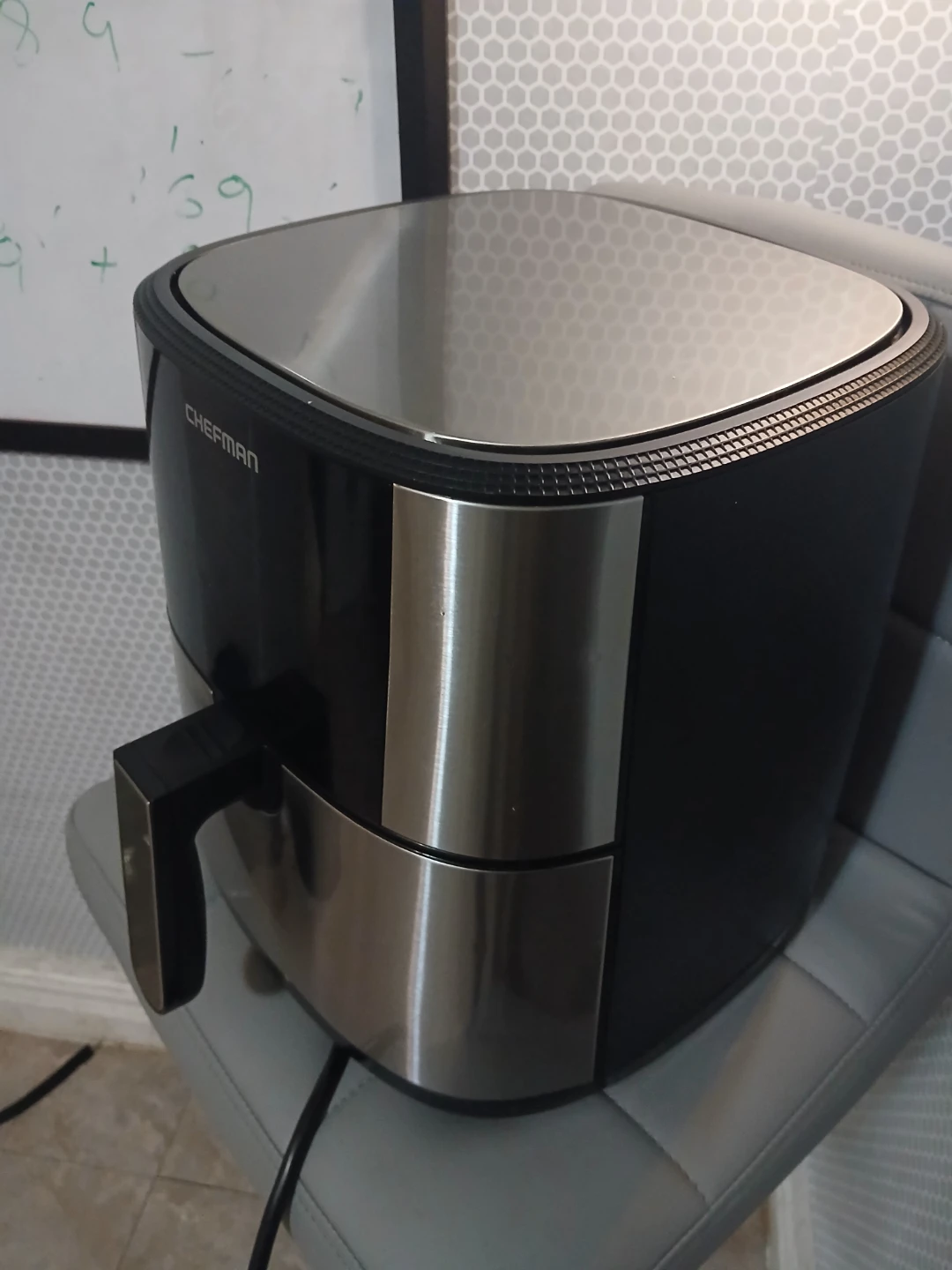 Chefman Air Fryer - photo 2