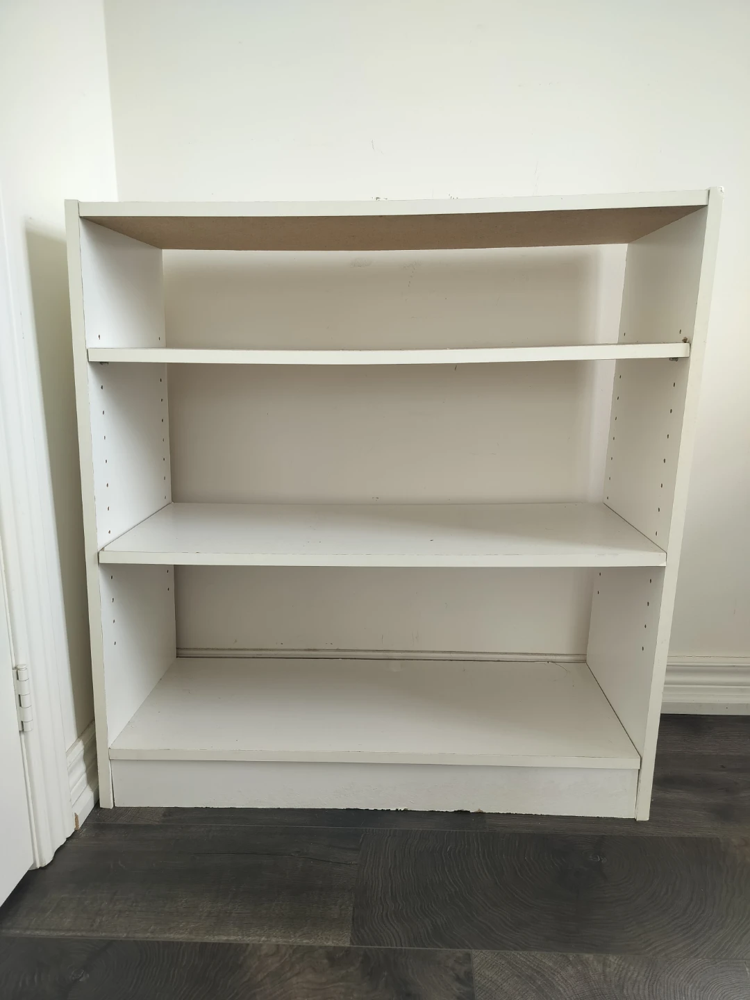 White 3-shelf bookcase - photo 3