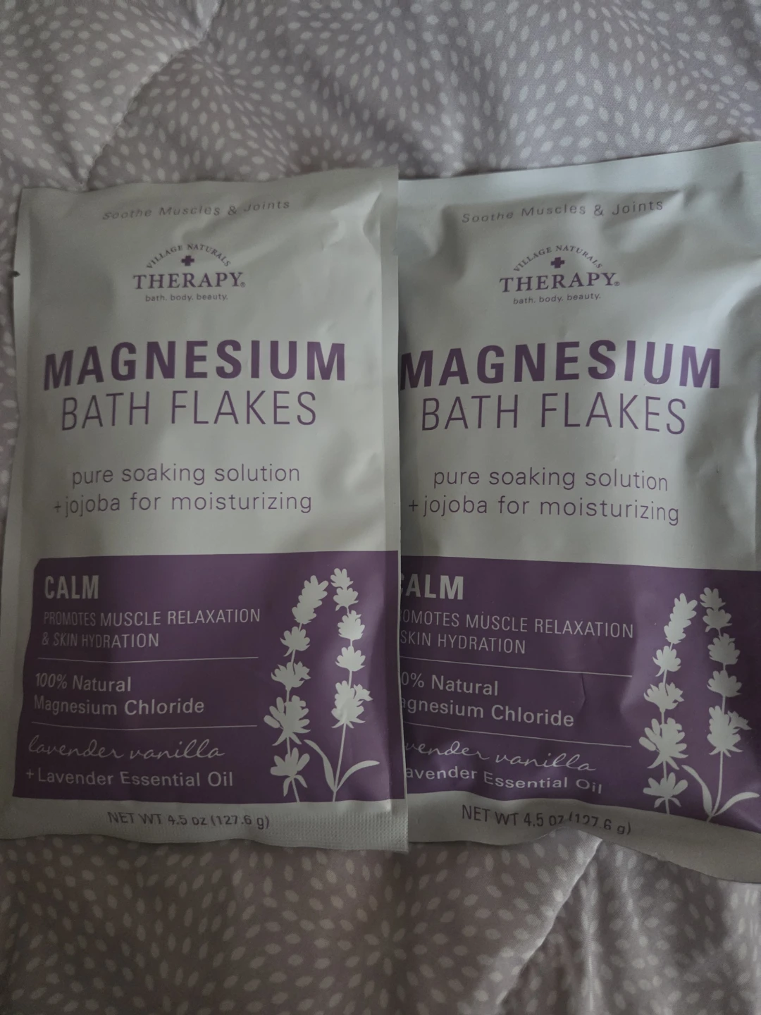 Village Naturals Therapy Magnesium Bath Flakes Lavender Vanilla