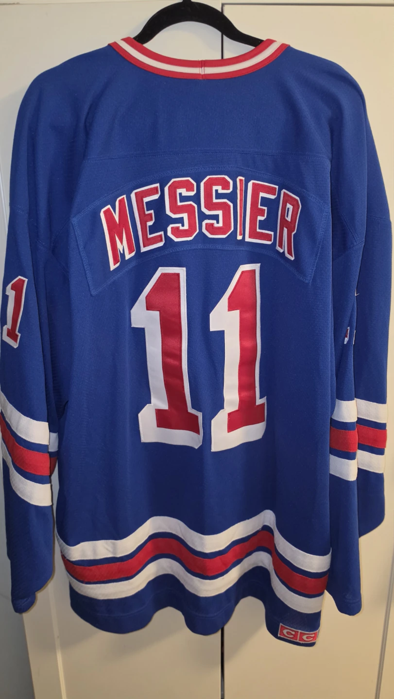 Mark Messier "11" New York Rangers Hockey Jersey - photo 2