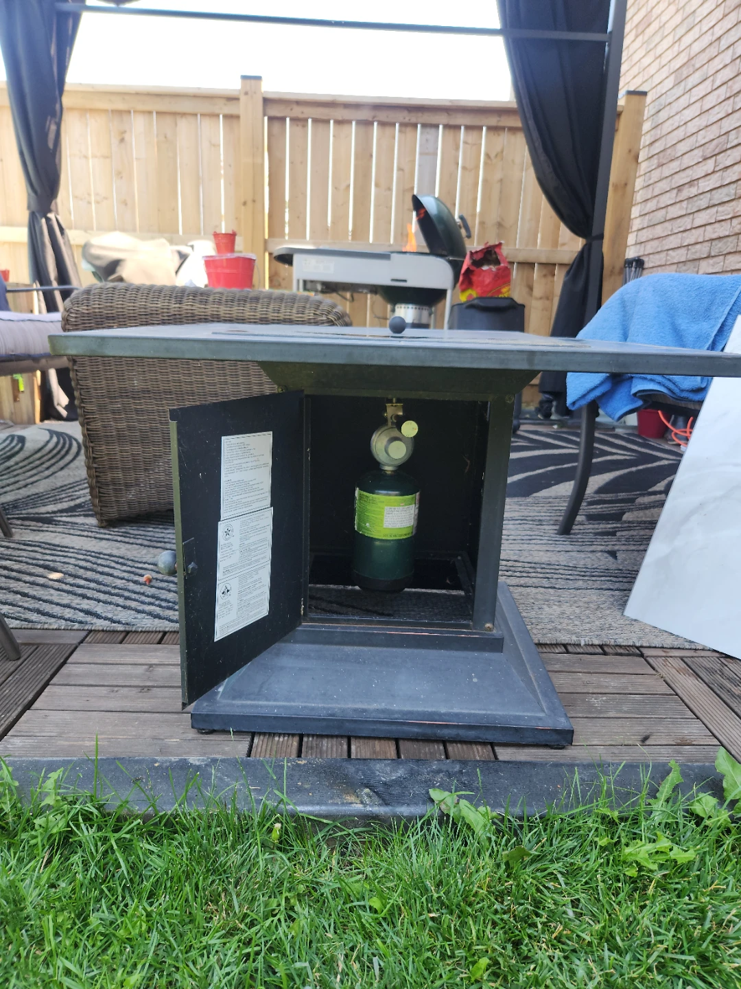 Square Propane Fire Pit Table with Lava Rocks - photo 2