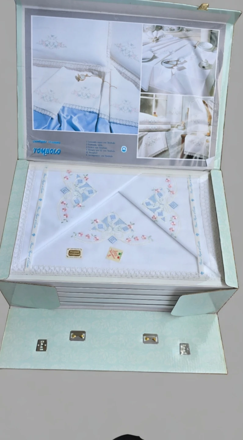 Classic Ricami Embroidered Tablecloth bed sheet and towels Set