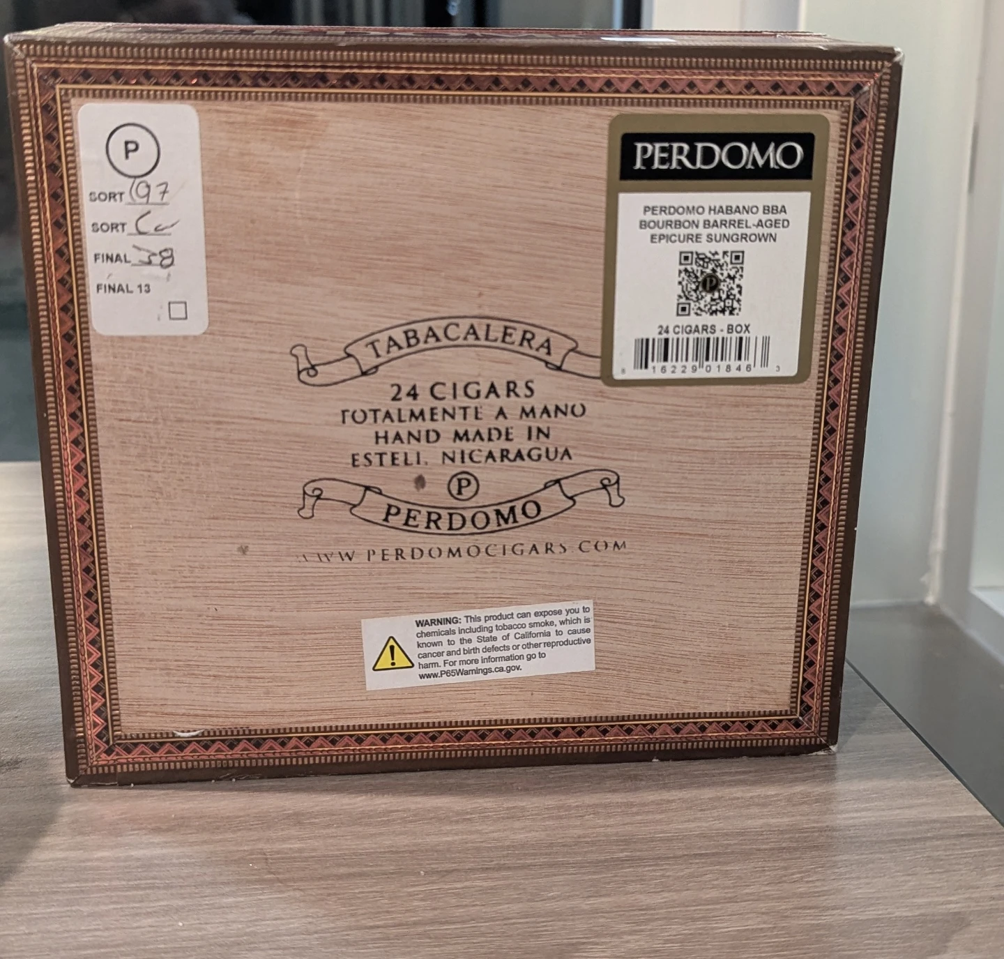 Perdomo Empty Wood Cigar Box - photo 2