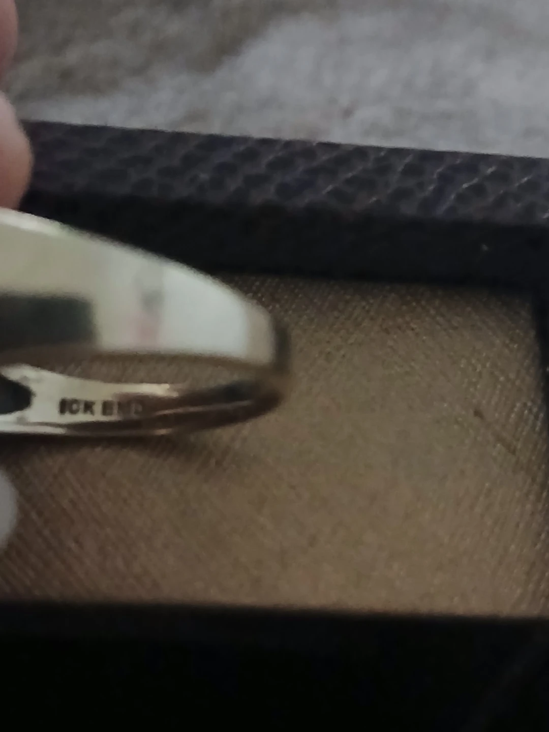 10k Gold ring with "DAD" inscription - photo 2