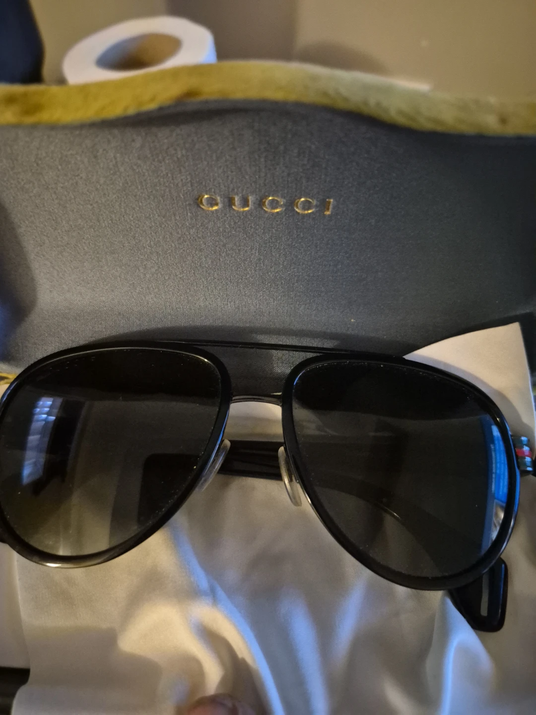 Gucci Aviator Sunglasses with Case - photo 3