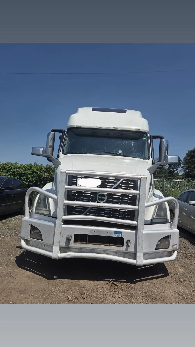 Volvo VNL760- 2019 - photo 2
