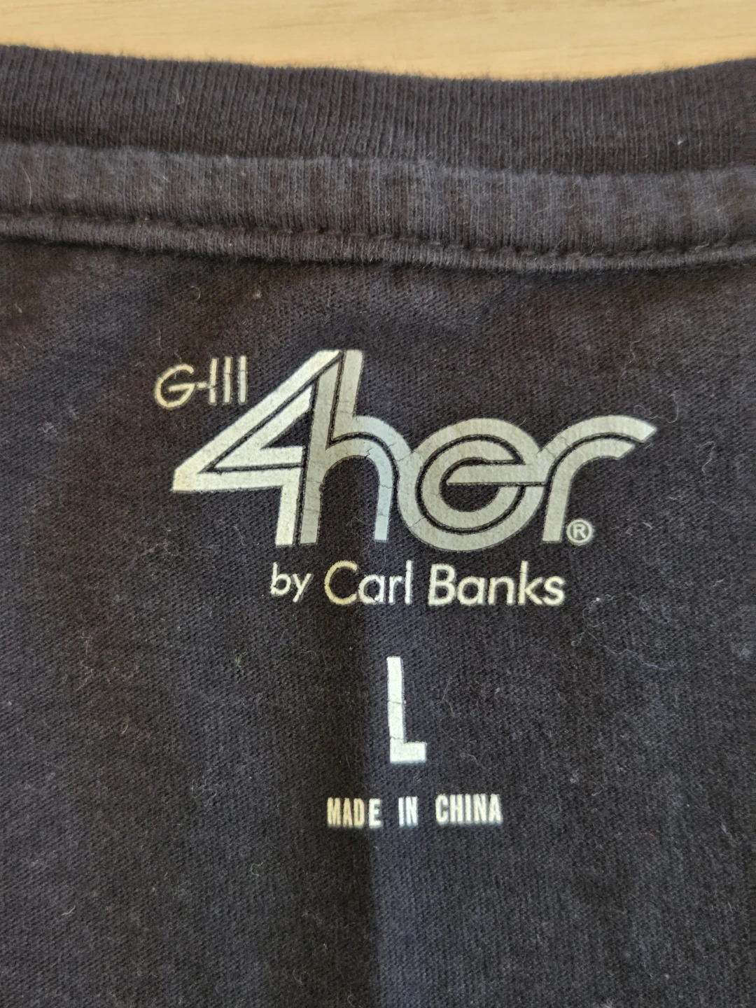 4HER Chicago White Sox Women's V-Neck T-Shirt  L - photo 5