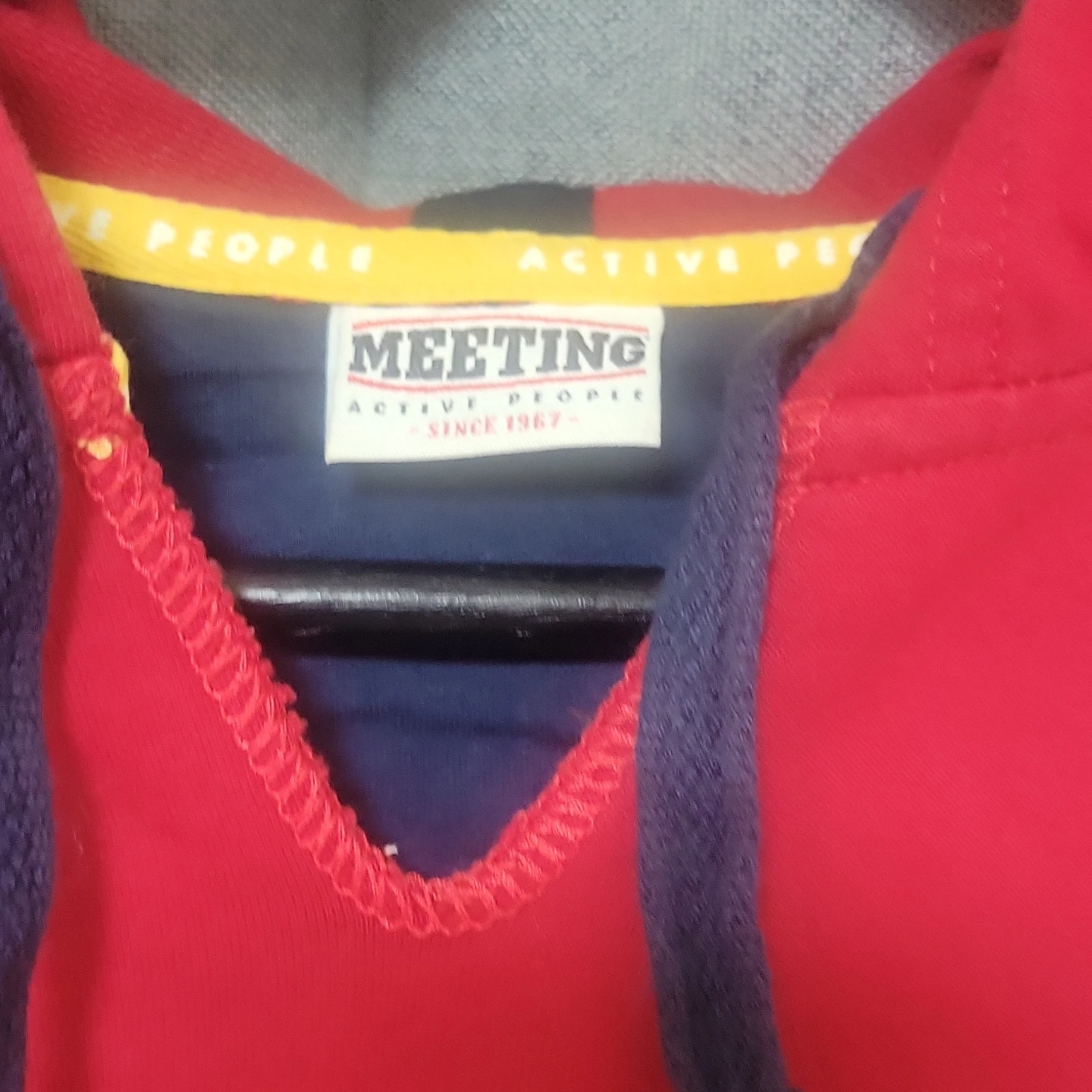 Meeting Active People Red Hoodie - photo 3