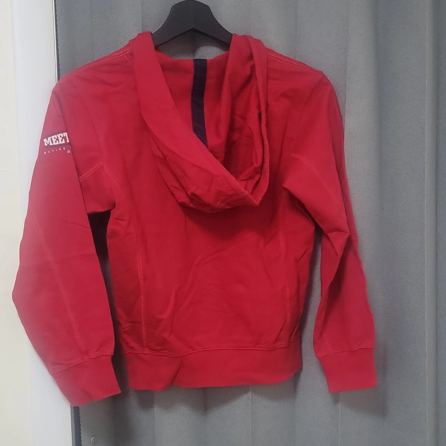 Meeting Active People Red Hoodie - photo 4