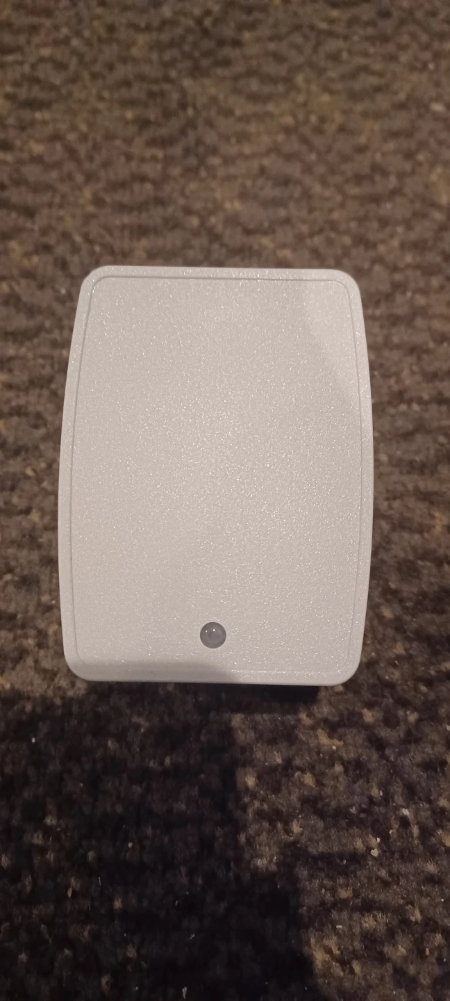 AC ADAPTOR