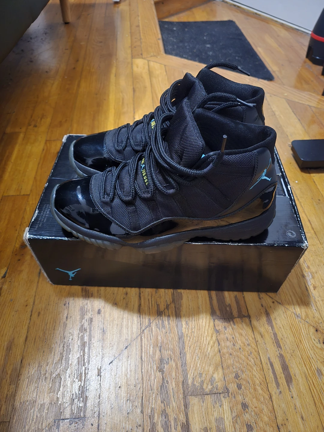 Jordan retro 11 Gamma Blue Black Varsity Maize, Size 10.5 - photo 4