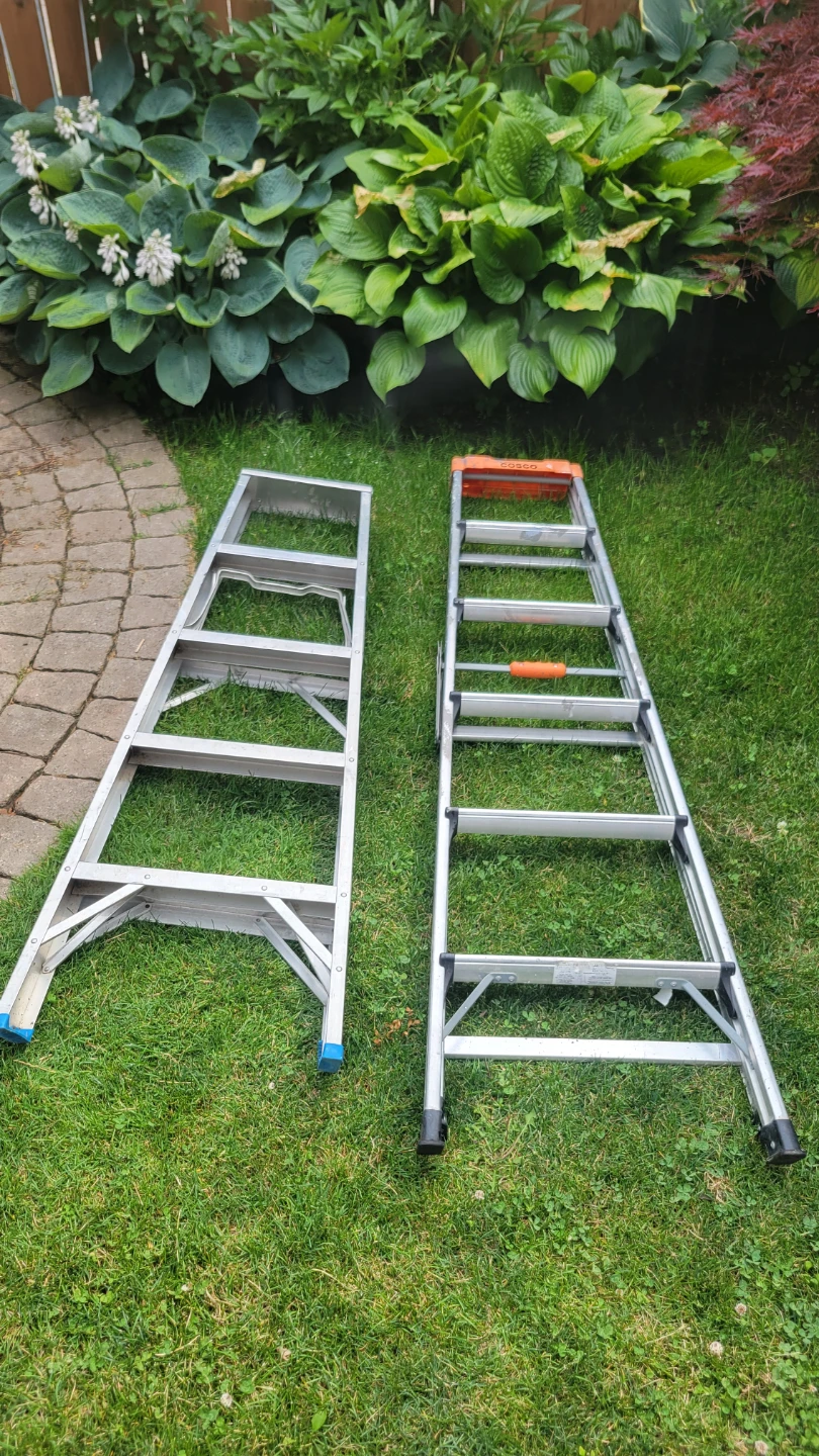 Cosco and Silver Ladders aluminum foldable - photo 2