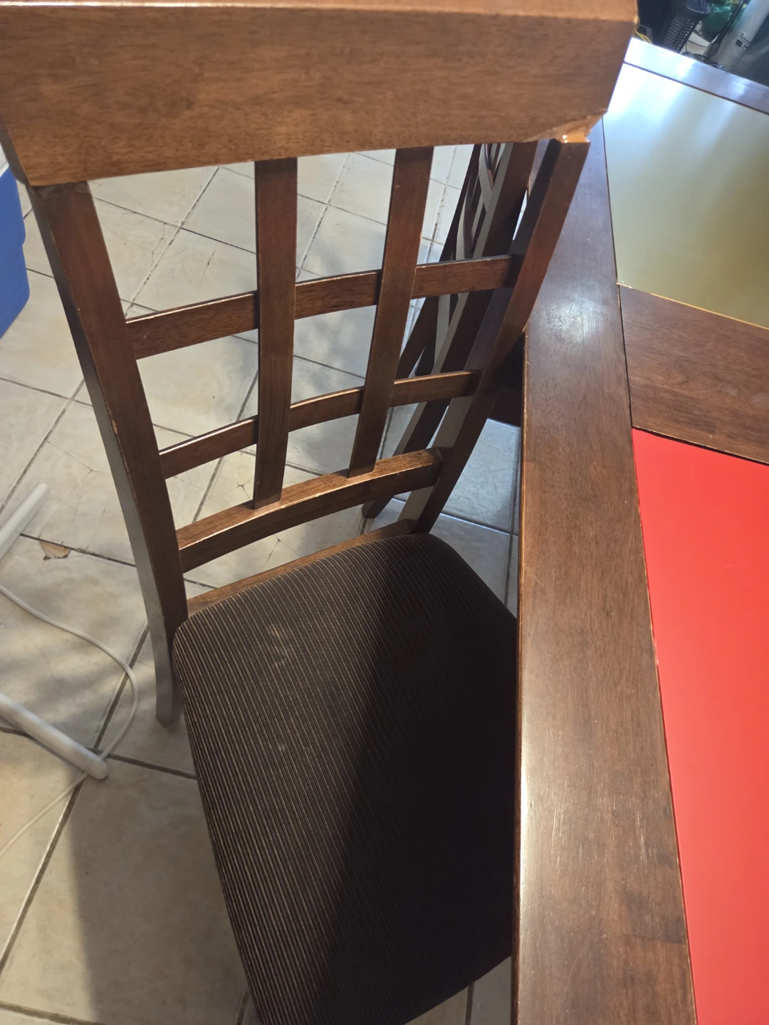 FREE IF YOU PICK UP TODAY OR TOMORROW! - Wooden Dining Table - photo 2