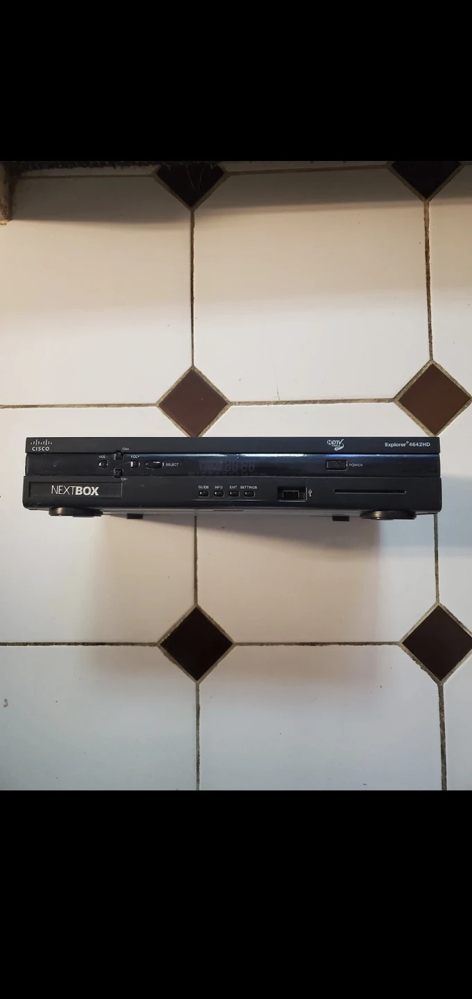 Cisco NEXTBOX Explorer 4842HD PVR
