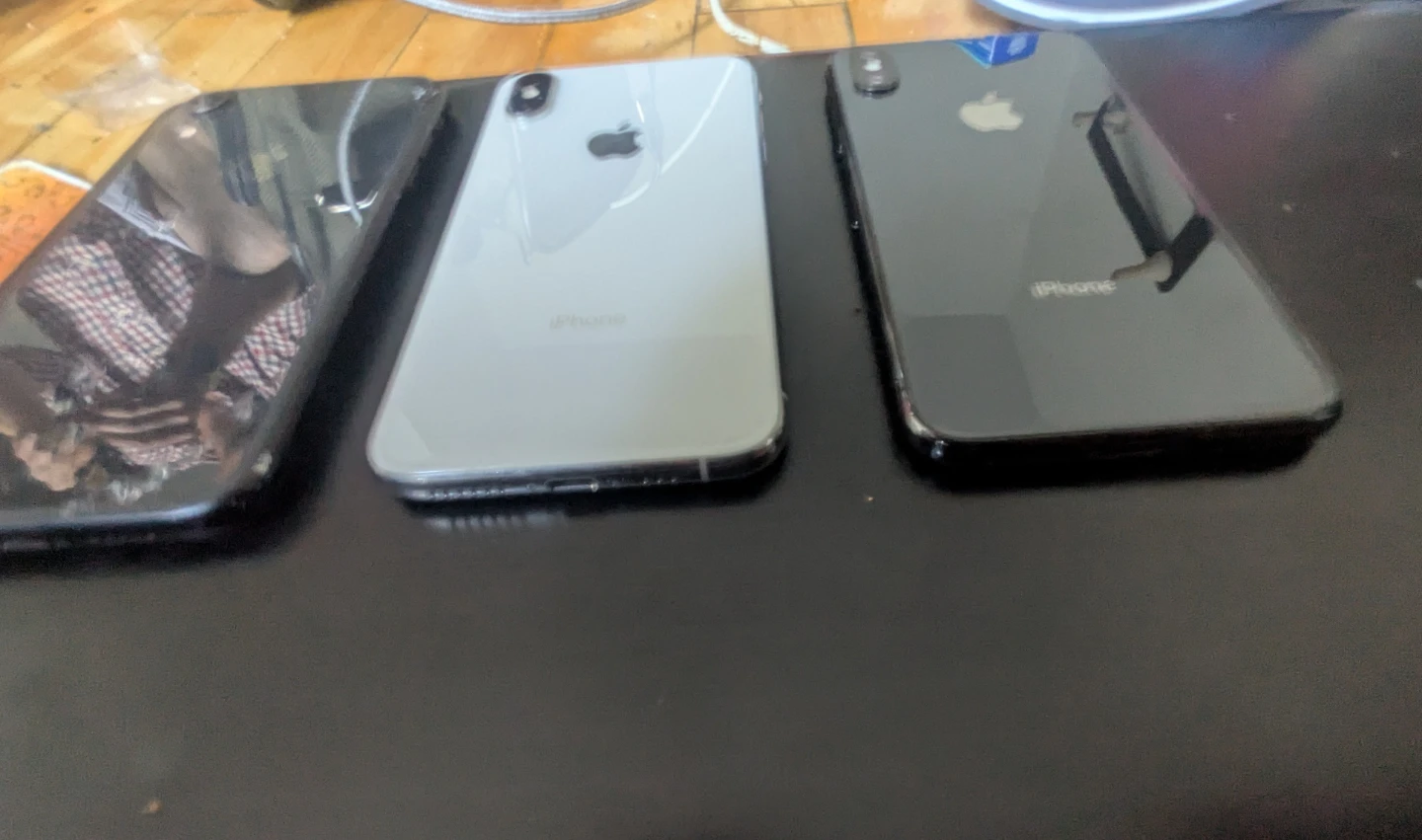 iPhone X, XR, XS - For Parts or Reuse - photo 2