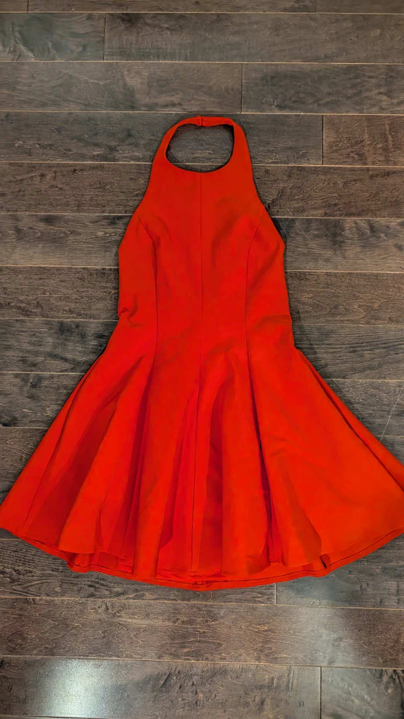 NWT🏷️ Red Halterneck Dress w Pockets (Small) - photo 3