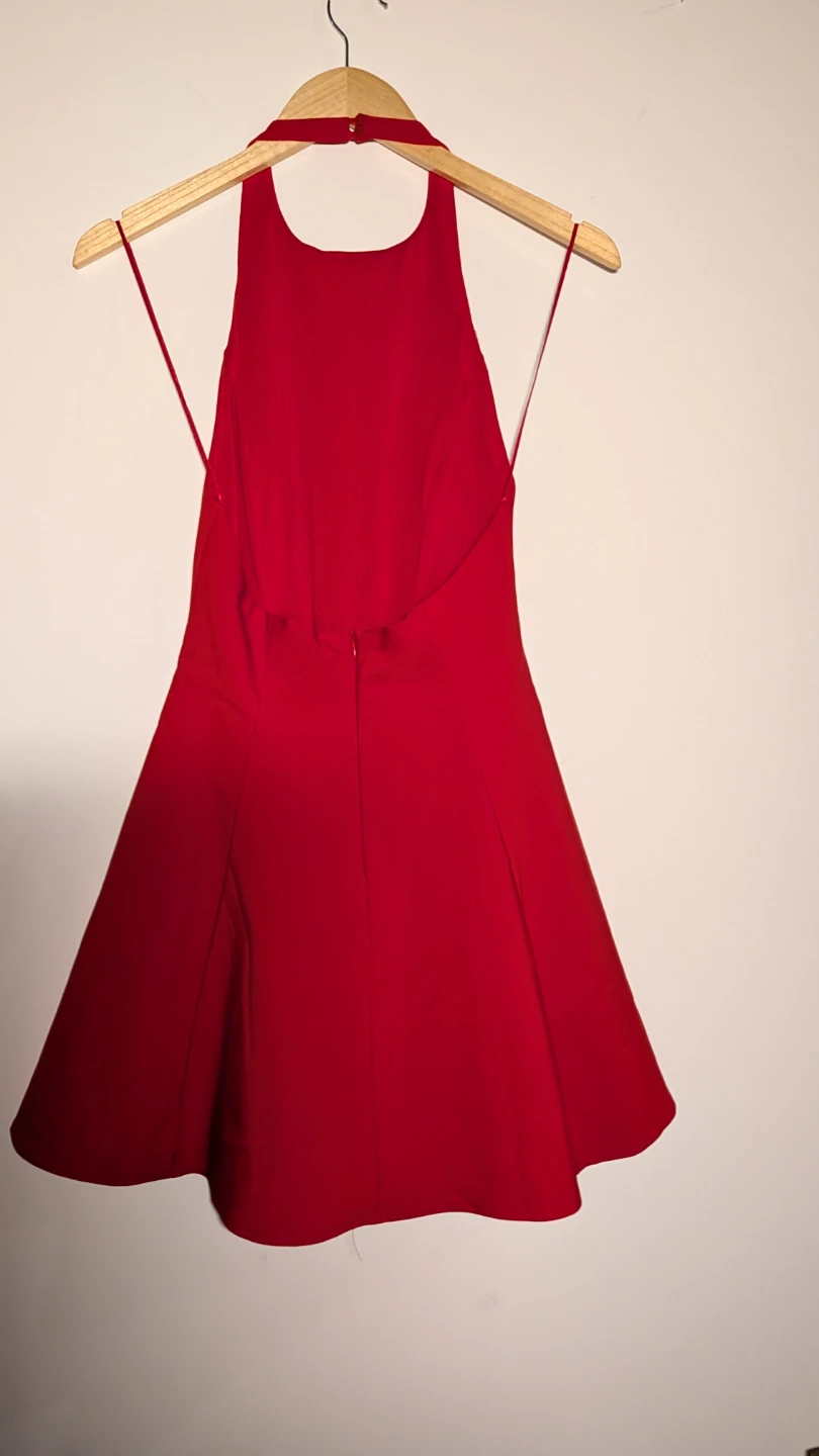 NWT🏷️ Red Halterneck Dress w Pockets (Small) - photo 4