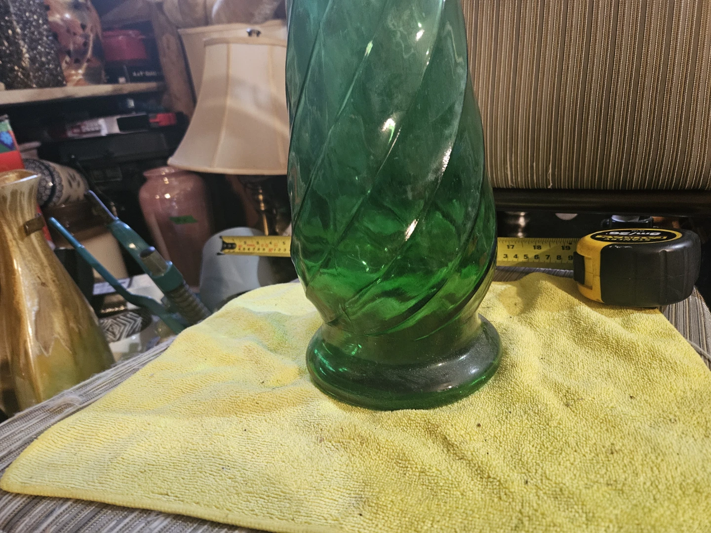 Tall Green Swirl Glass Vase - photo 4
