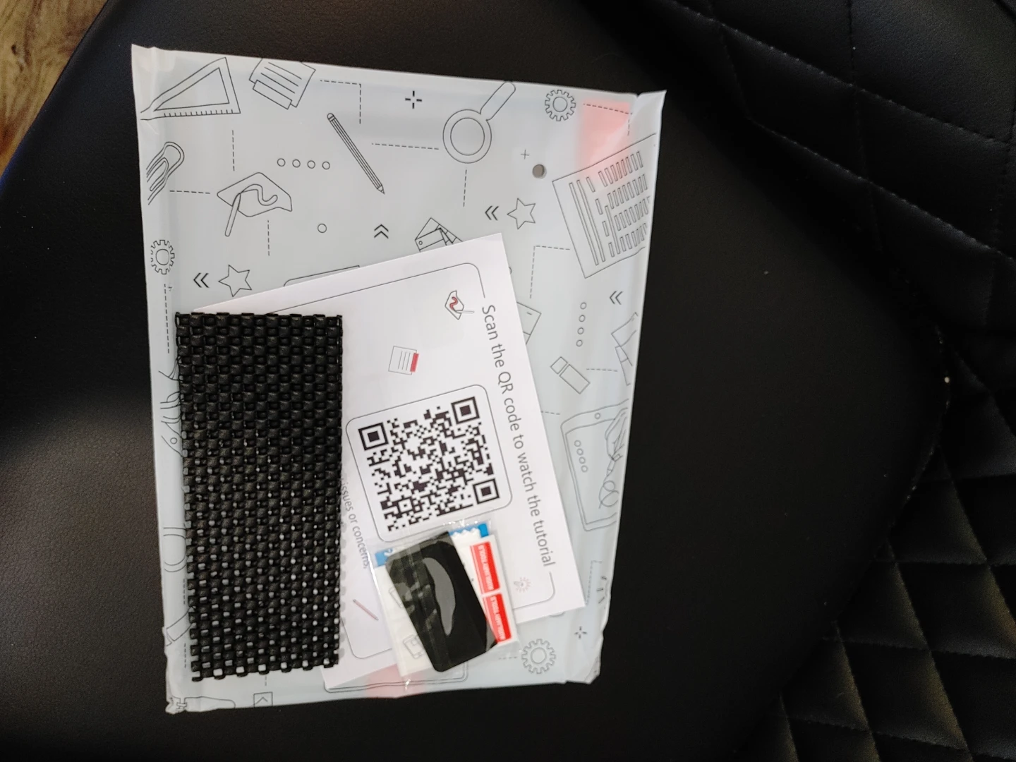 🧡BRAND NEW iPAD 10.2" TEMPERED GLASS SCREEN PROTECTOR. - photo 3