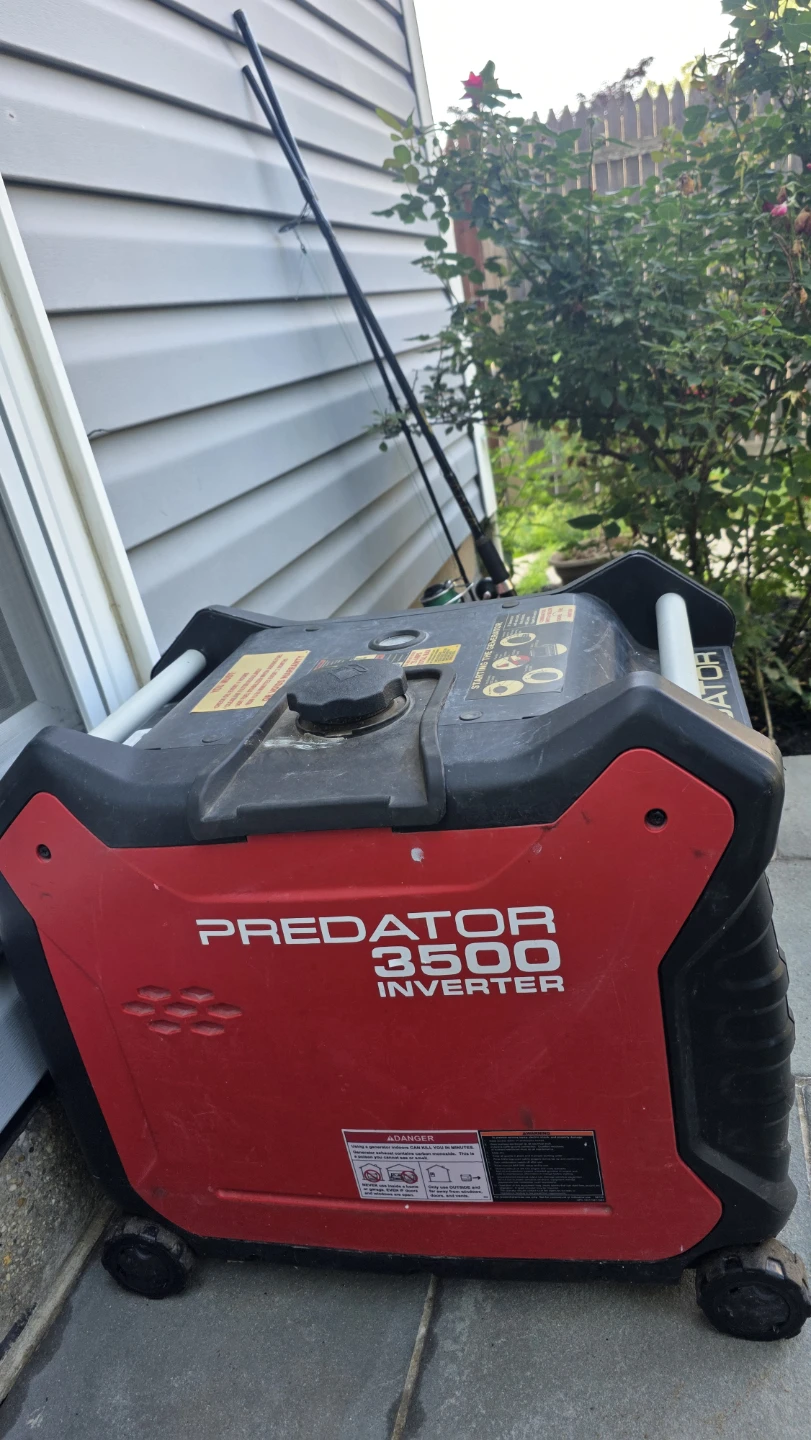 Predator 3500 Watt Inverter Generator - photo 2