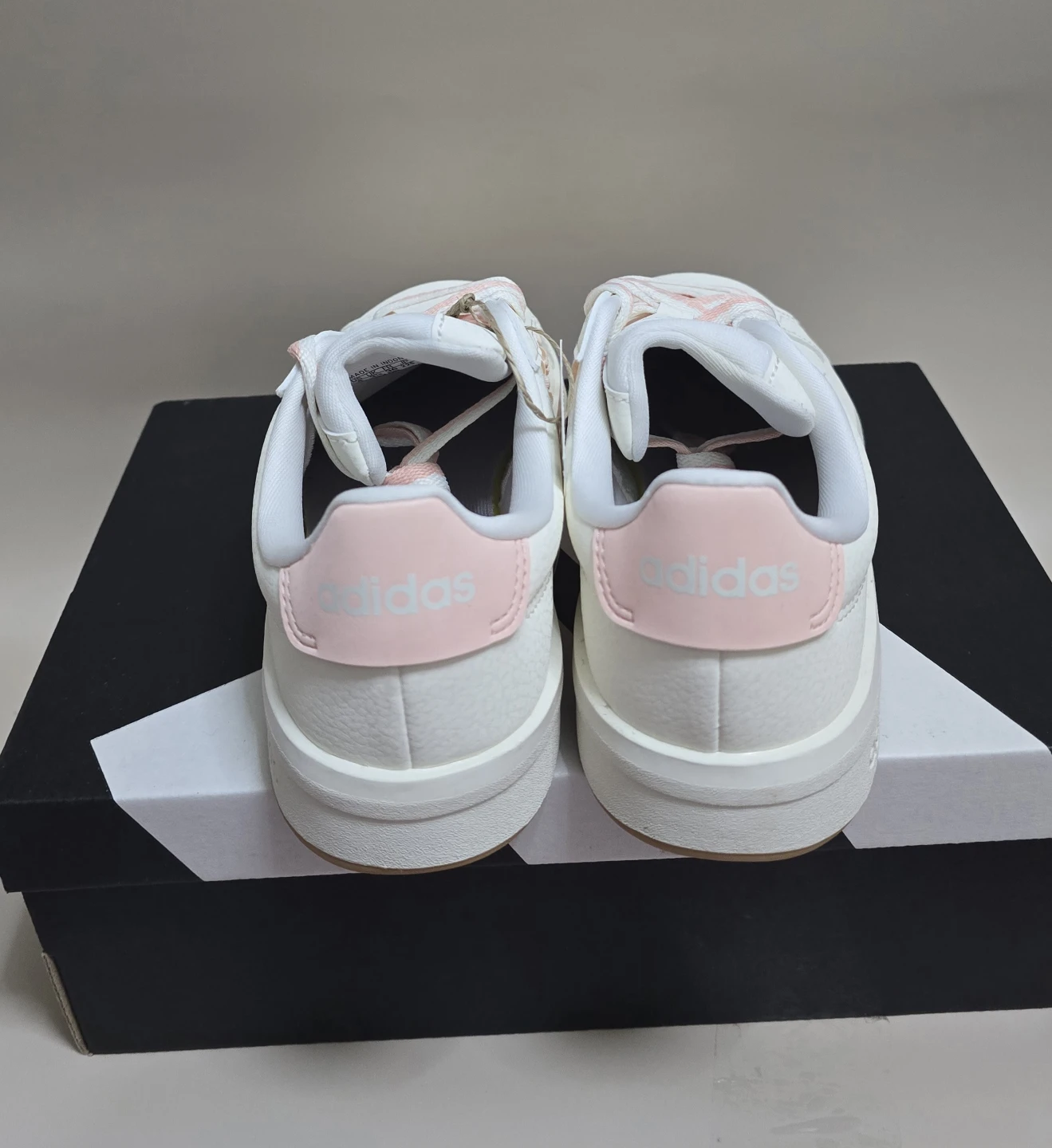 New Adidas Big Kids Grand Court 3.0 sneakers size 4Y - photo 5