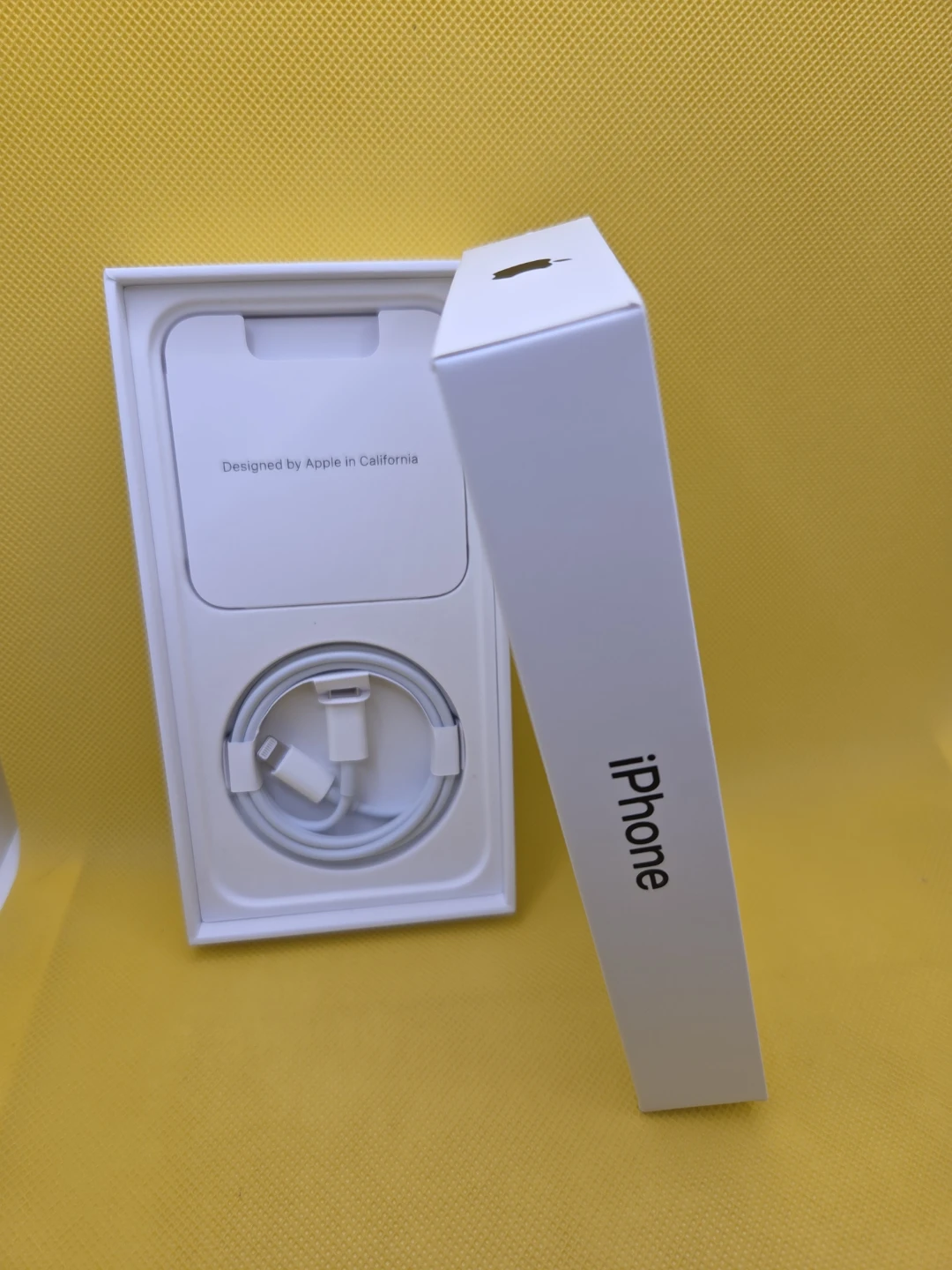 iPhone 13 with Otterbox case and box - photo 4