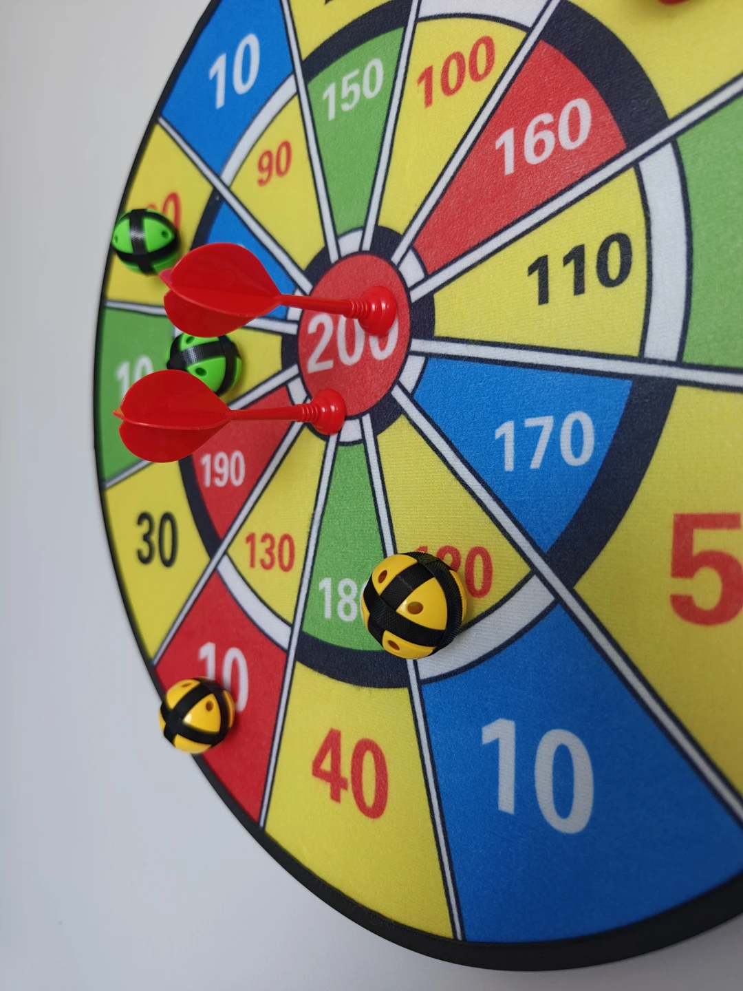 Hook & Loop Dartboard Game with 6 Soft Darts