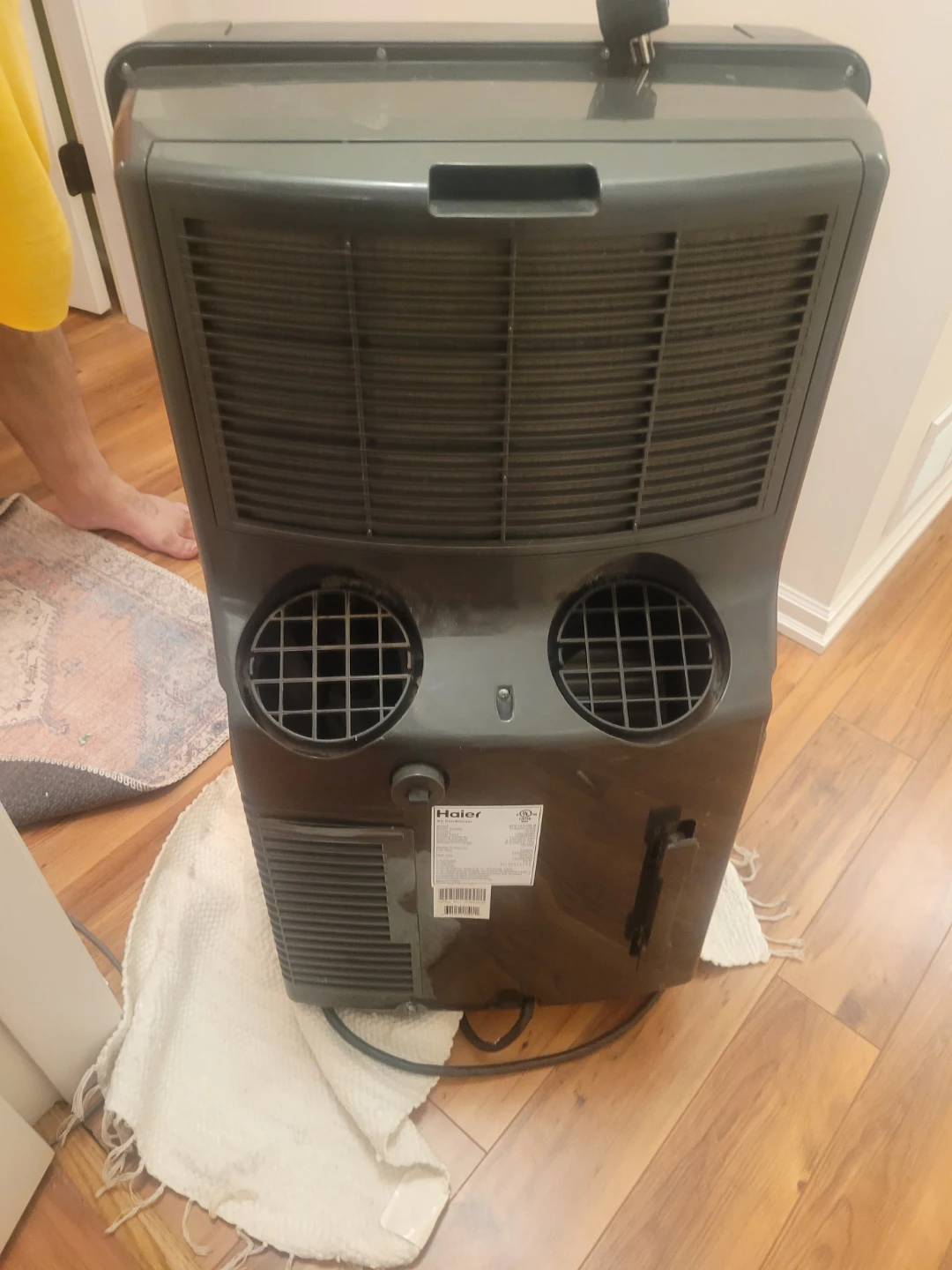 Haier Portable Air Conditioner - photo 2