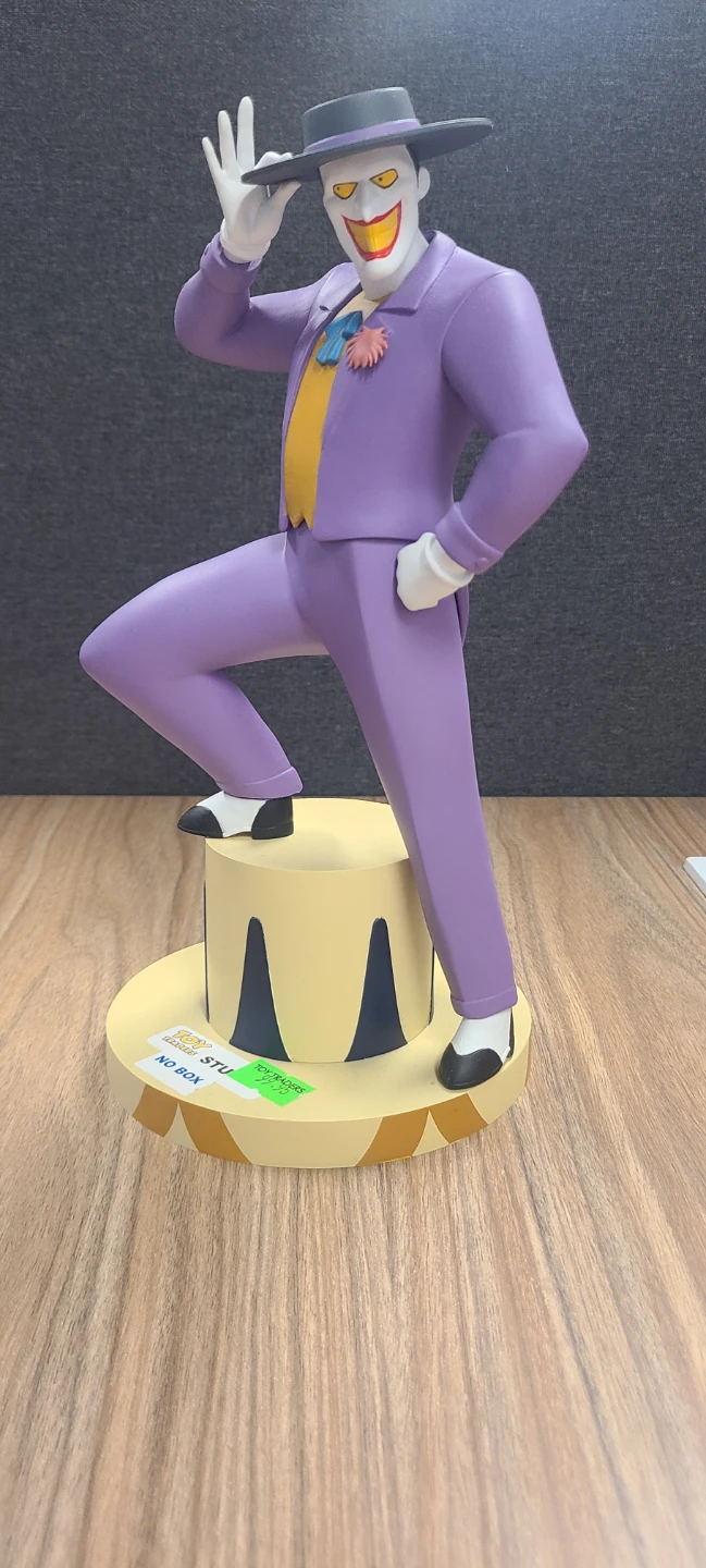 The Joker Statue - BTAS