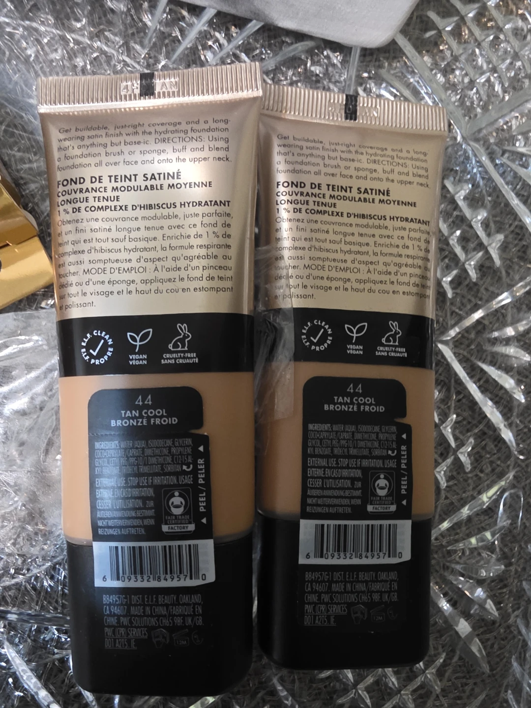 Elf Bundle ,Lip oils,foundation &highlighter. - photo 2