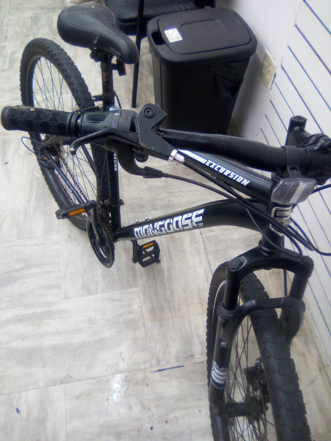 Mongoose Excursion Mountain Bike - photo 2