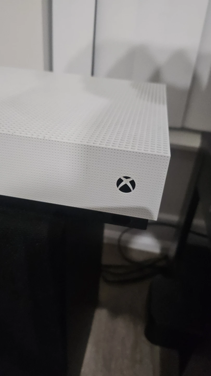 Xbox One S Console - photo 5