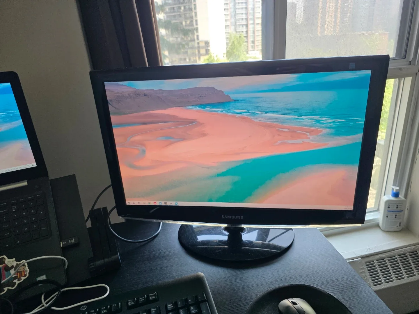 Samsung SyncMaster 2443 Monitor (24 inch) With HDMI Connector - photo 2