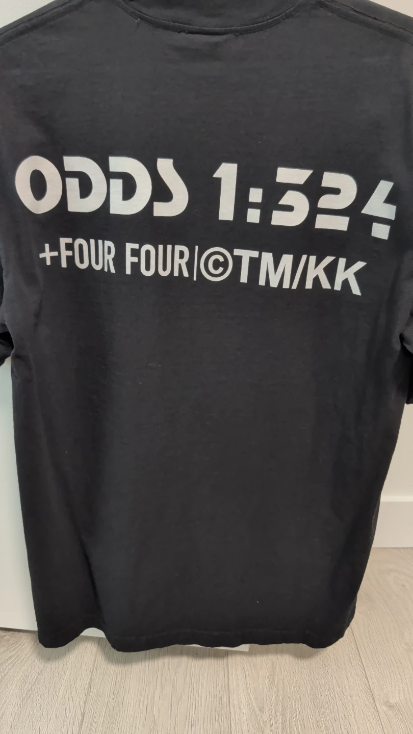 +44 Takashi Murakami Jackpot Lewis Hamilton T-Shirt - photo 3