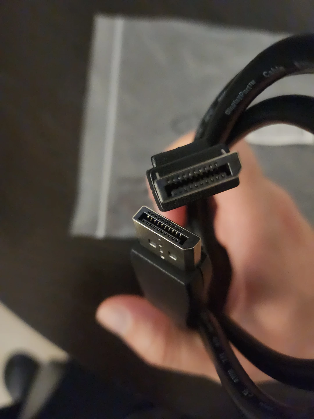 LG Black DisplayPort to DisplayPort Cable - photo 3