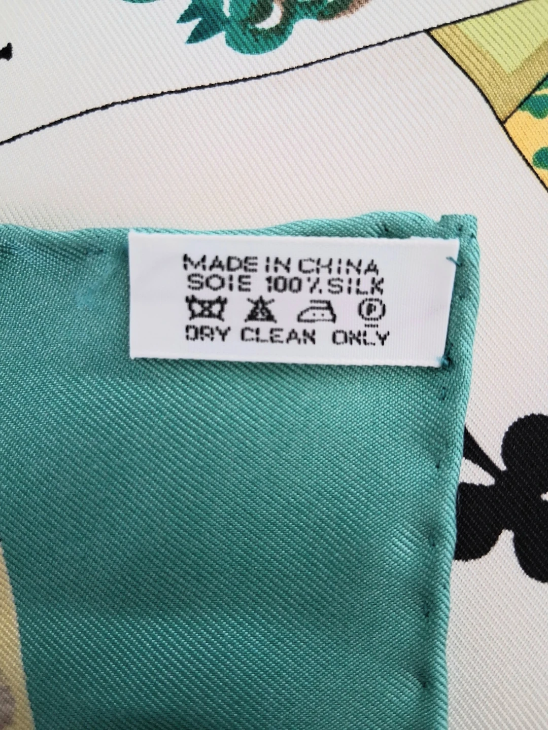 100% Silk Graphic Scarf - photo 3