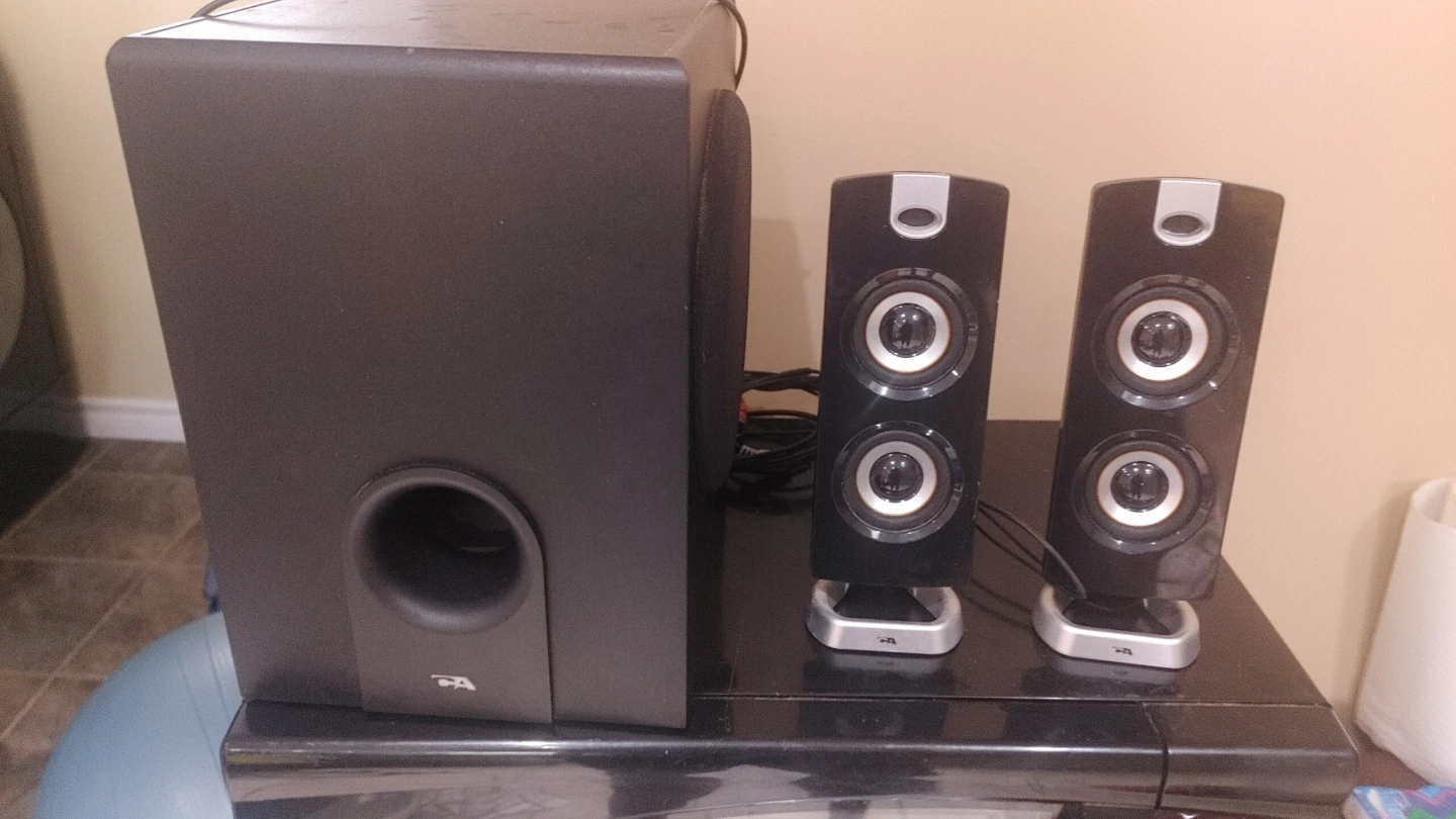 Creative Labs 2.1 Speaker System