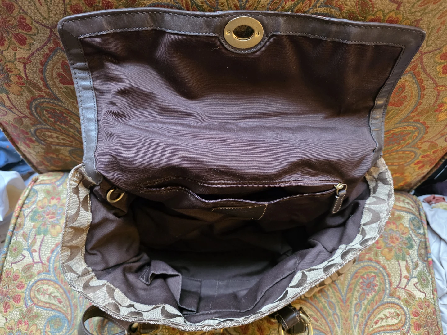 Coach Signature Canvas Hobo Bag - photo 2