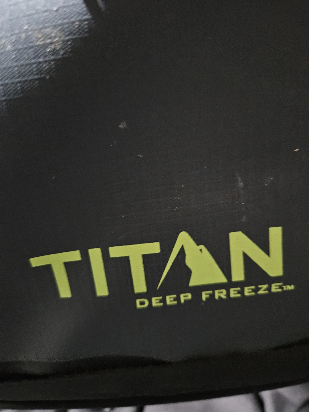 18"×12"×12" Arctic Zone Titan Deep Freeze Cooler - photo 4